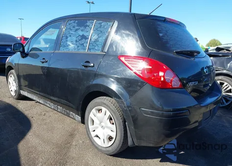 2010 Nissan Versa 1.8S из США, поврежденный, VIN 3N1BC1CP9AL419888